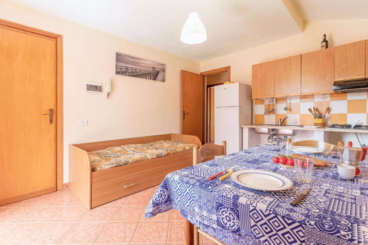 San Carlo - Private Beach Кампофеличе-ди-Роччелла Экстерьер фото